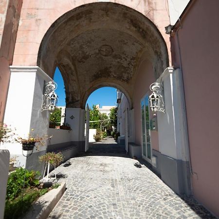Controvento In Villa Eldorado Procida Extérieur photo